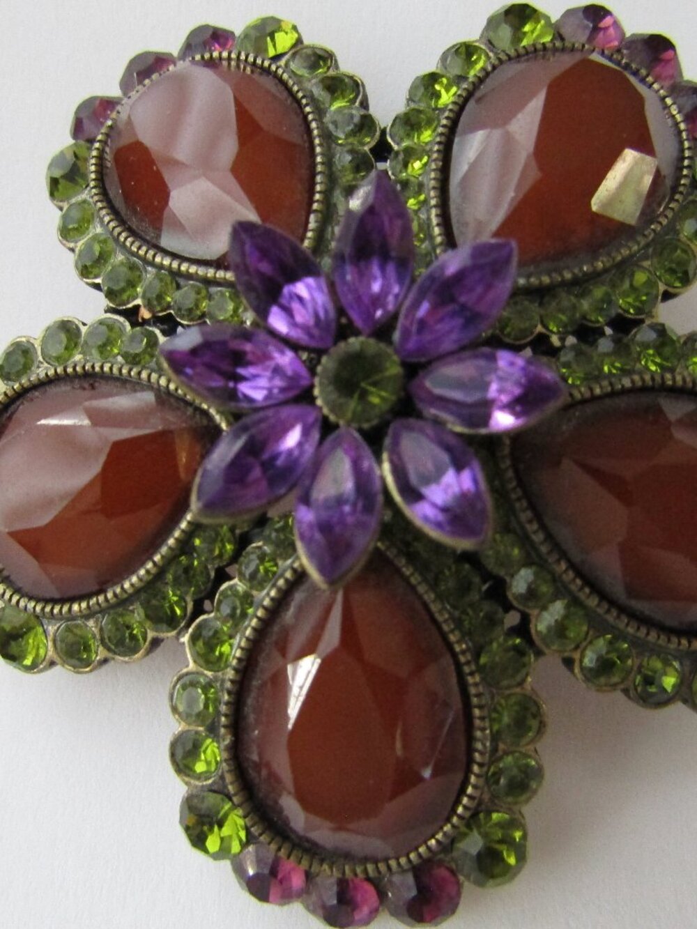 large vintage floral brooch, retro, excellent condition